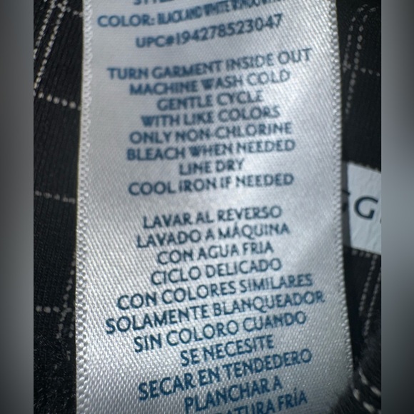 Seven7 Women's 4 Way Pull on Ponte Legging Size Medium - Picture 9 of 9